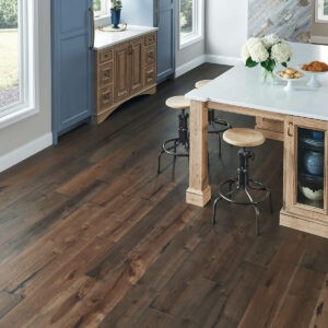 Farmhouse Hardwood | VRR Flooring