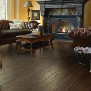 Rich Hardwood | VRR Flooring