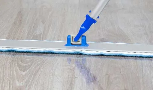 1-cleaning_laminate_1600x1600